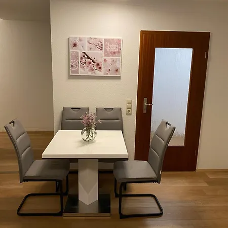 Am Kaibach - Kueche - Balkon - Bad Apartment Forchtenberg